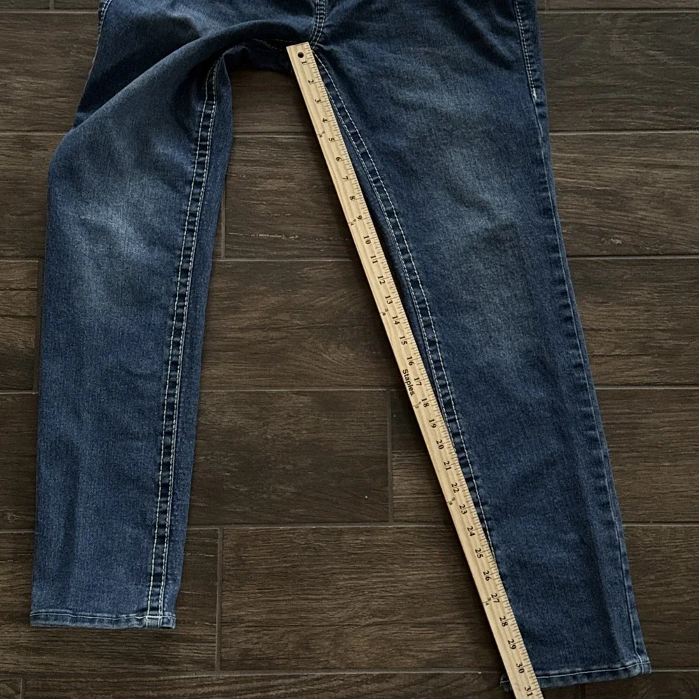 True Religion Rocco  Relaxed Skinny Jeans Men 32x31 Dark Wash Blue Denim Stretch